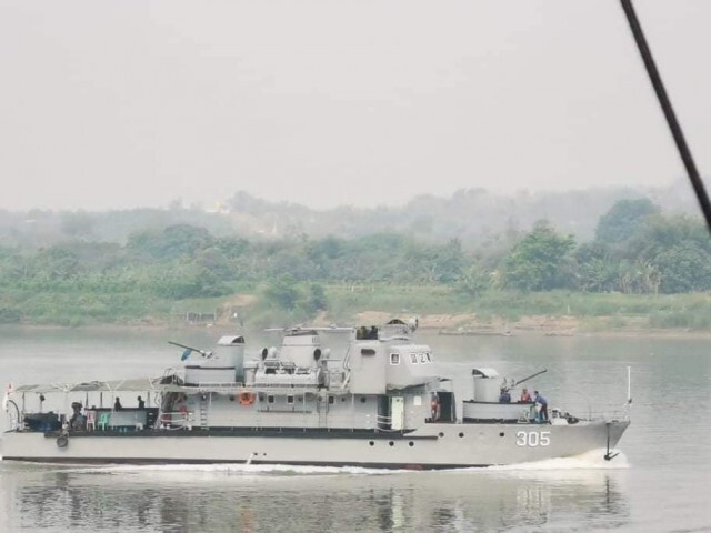 กองทัพเมียนมาส่งเรือรบ-ยึดพื้นที่แม่น้ำสาละวิน