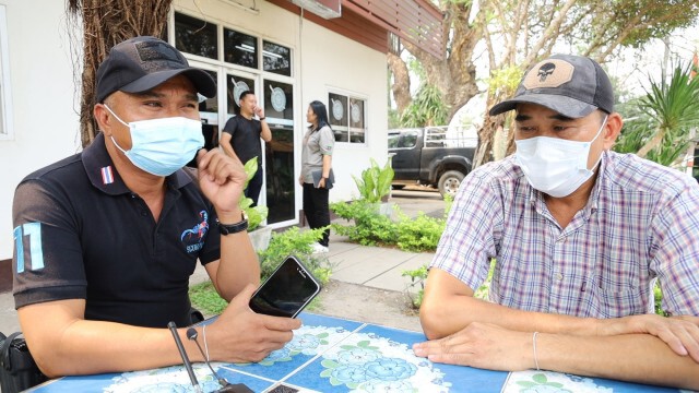 แห่แชร์คลิปตร.ทำCPRกระรอกเผือกจนรอดตาย