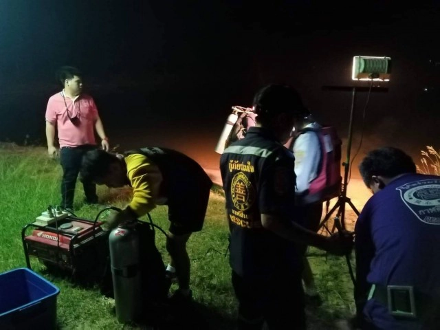 ครูฝึกลูกเสือโหดบังคับมุดน้ำฐานหนีสงครามจมน้ำดับ