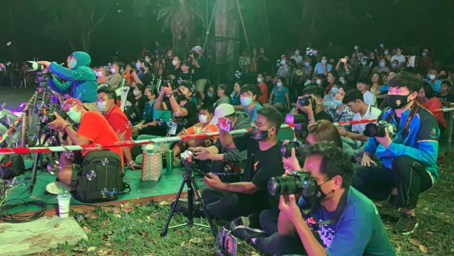 ผู้ว่าฯ ประกาศกลางงานดอกลำดวนไม่พบเชื้อโควิดในกลุ่มเสี่ยงสูง