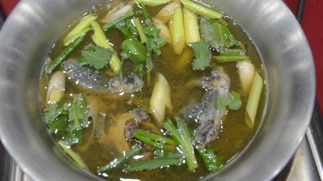 สุดเจ๋ง!"อึ่งกระป๋องพร้อมบริโภค"ผลงานนศ.โคราช