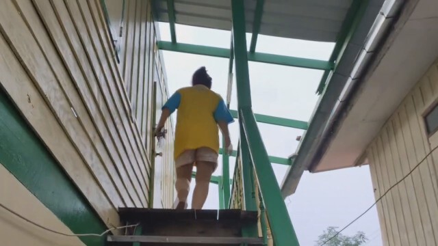 พายุฤดูร้อนถล่มกลางเมืองอุดรฯ หอบหลังคาบ้านหลุดต้นไม้ล้ม
