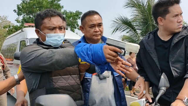 คุมตัว"ไอ้ตุ๊"ทำแผน สารภาพแค้นส่งสติ๊กเกอร์หัวใจแอบคุยแฟน