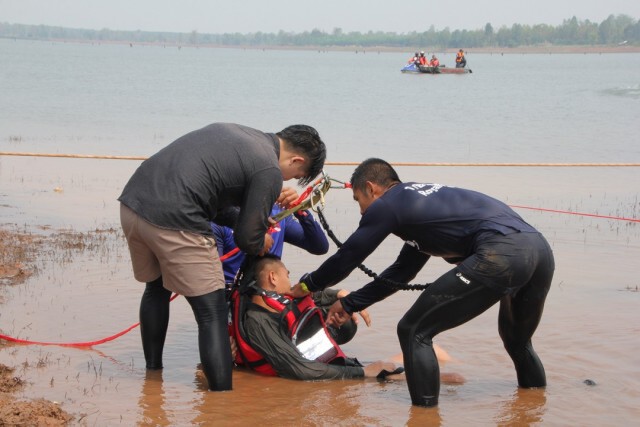 ตั้งศูนย์เตรียมรับมือภัยพิบัติ ช่วยเหลือชาวบ้านพื้นที่เสี่ยง