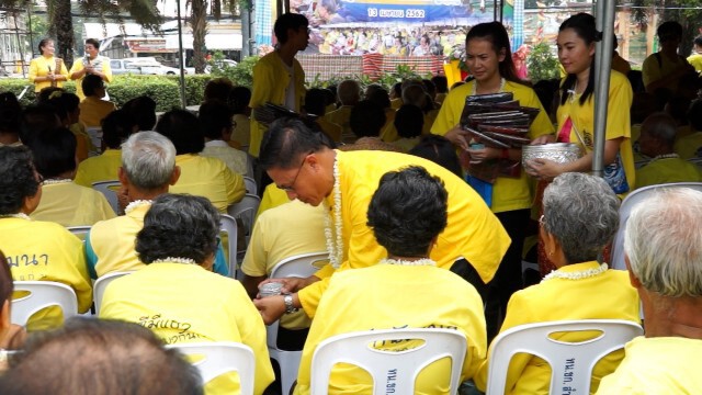 ผู้ประกอบการคึกคักเตรียมรับนักท่องเที่ยวช่วงสงกรานต์