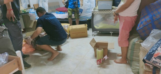 จับ2ผู้ต้องหาลักลอบส่งเฮโรอีนทางพัสดุ