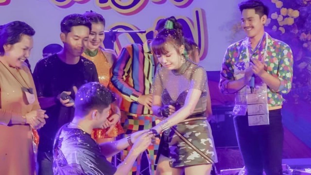 ไม่มีงานแต่ง!! "เจนนี่" ประกาศเลิก "เนเงิน" เผยสถานะเหลือแค่เพื่อน