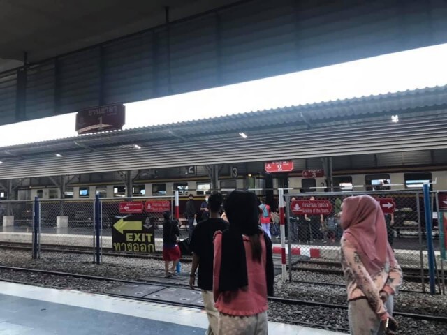 รถไฟสำรองตู้สายใต้รับเดินทางเมษายน
