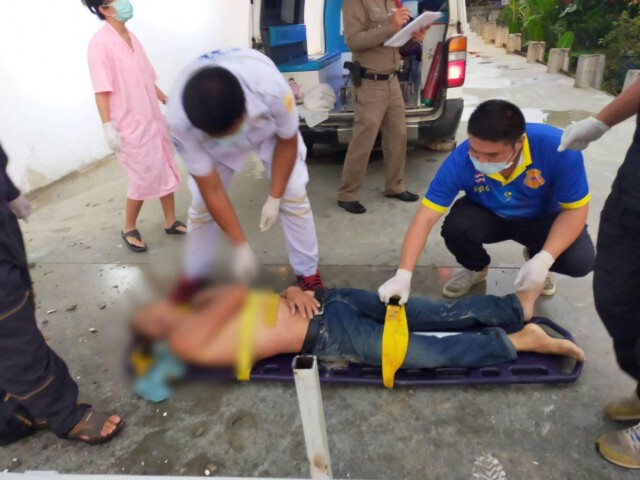 พายุถล่มลำปางพัดโครงเหล็กทับร่างคนงานดับ 1