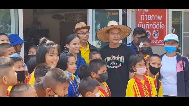 โซเชียลตั้งคำถามครูพาเด็กทัศนศึกษาบ้านลุงพลได้อะไร?