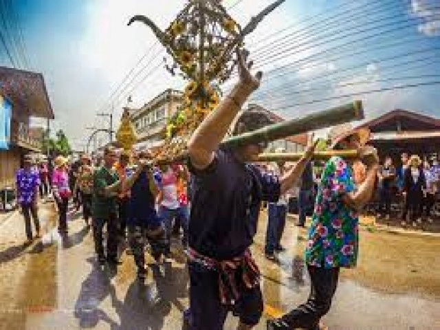 ผู้ว่าฯเชิญเที่ยวสงกรานต์ได้ทั้งเดือน "พาหมู่มายามบ้านที่เมืองเลย"