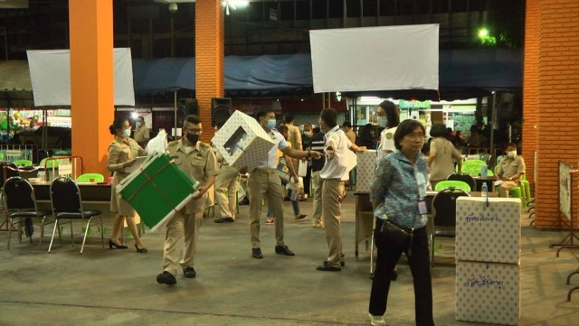 "นิมิตร จิวะสันติการ"ทวงคืนเก้าอี้นายกเล็กลำปาง