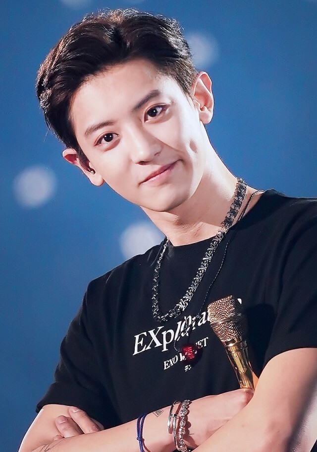 EXO-L ร่วมส่ง ชานยอล สมาชิกวง ‘EXO’ เข้ากรมวันนี้ จนขึ้นเทรนทวิตเตอร์อันดับ 1