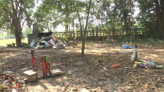 พลุตกใส่หัวเด็กหญิงอาการยังโคม่า