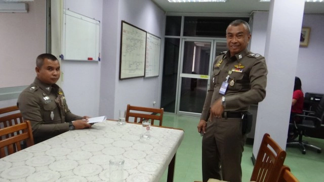 ย้ายสารวัตร สภ.หนองตรุด เซ่นบ่อนไก่ชน