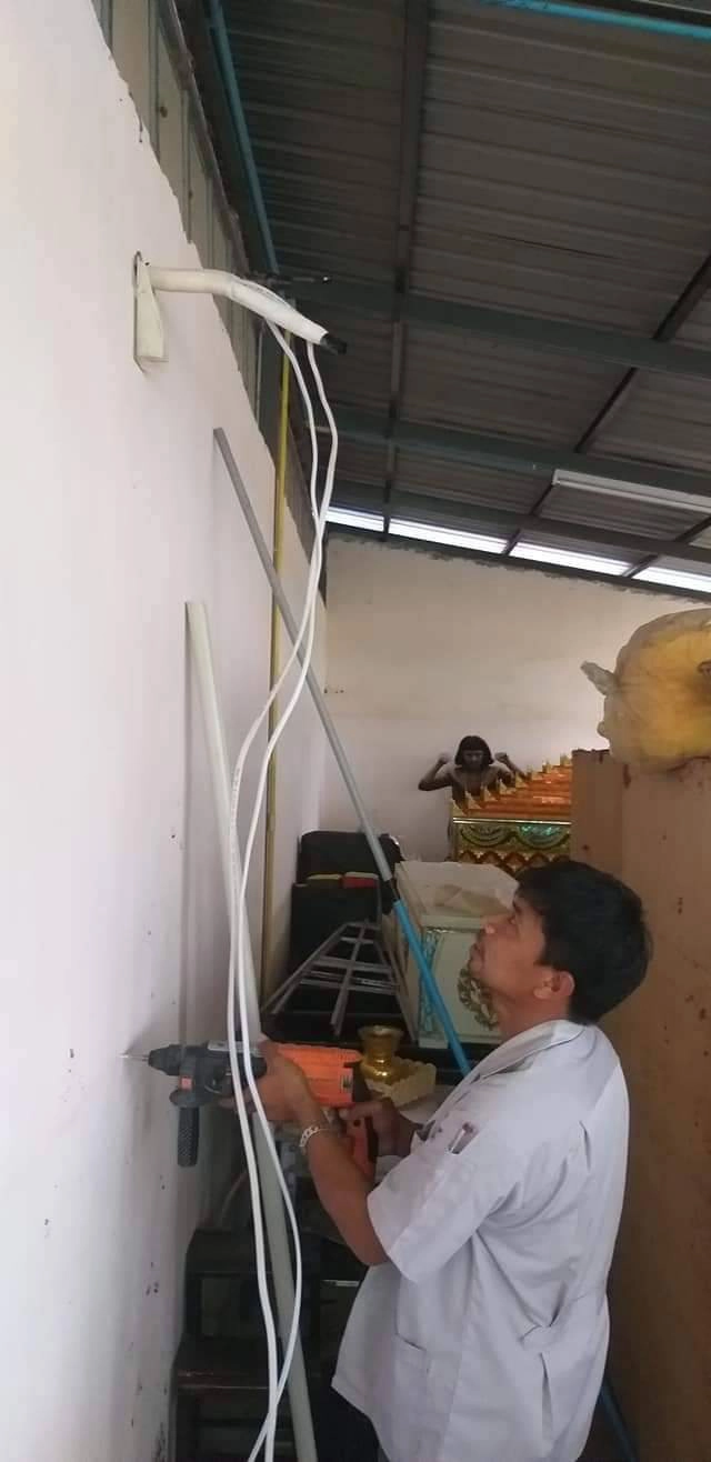 ทั้งหลอนทั้งฮา เจอผีปอบโผล่ทำพระโยมแตกกระเจิง ที่แท้เป็นแค่รูปภาพ