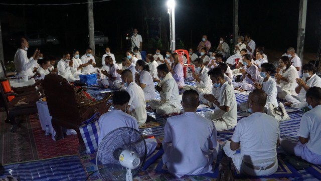 สวนธรรมชาวศรีวิไลนำสมาชิกทำพิธี ล้างบาป ล้างกรรม