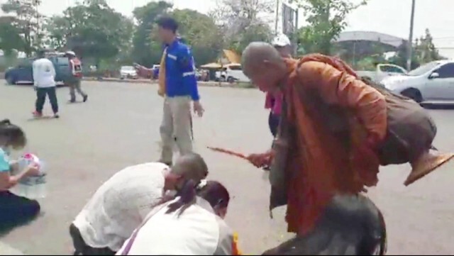 ศรัทธาเนืองแน่นรับ "หลวงตาชื่น"