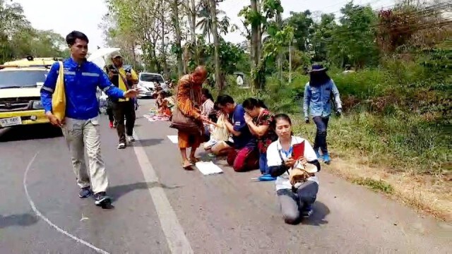 ศรัทธาเนืองแน่นรับ "หลวงตาชื่น"