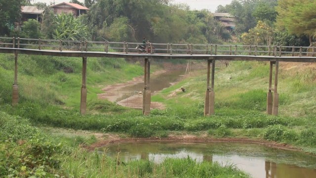 แล้งหนัก! แม่น้ำพิจิตรสายเก่าแห้งขอด