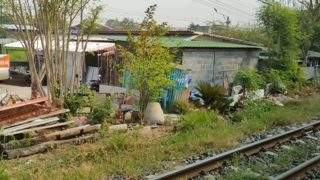 รฟท. จี้ขอคืนพื้นที่ริมทางรถไฟเมืองโคราช 390ครัวเรือน