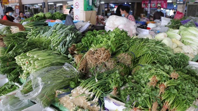 พริกราคาดิ่งสวนทางผักสดราคาแพงขึ้น