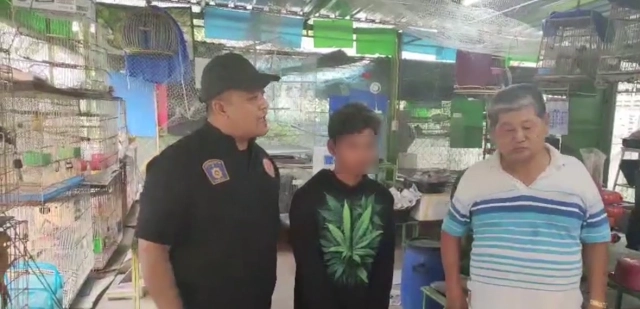 จับกุมหนุ่มต่างด้าวขโมยนกโพสต์ขายโซเชียล