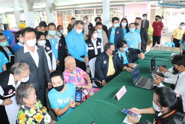 รมว.พัฒนาสังคมฯ พบปะเยี่ยมเยียนกลุ่มเปราะบาง 47 ราย