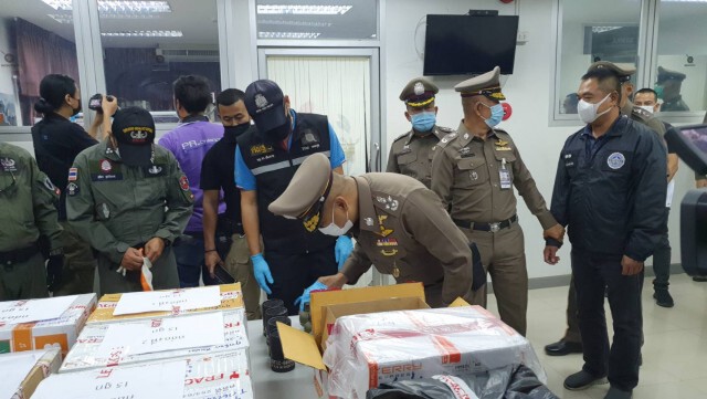 เค้น6ผู้ต้องหาส่งอาวุธสงครามทางพัสดุ