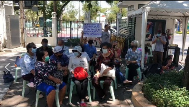 "คนเดือนตุลา" รวมตัวตั้งกลุ่ม"OCTDEM" จี้ ศาลปล่อยแกนนำม็อบย้ำไม่ร่วมเคลื่อนไหว