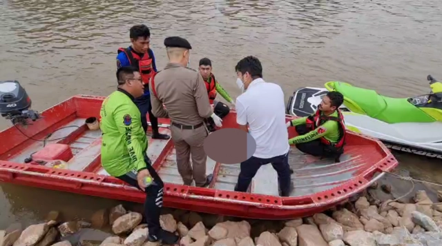 พบแล้ว!ร่างพนักงานสาวจมน้ำน่าน