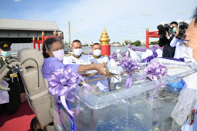 โปรดเกล้าฯ เชิญดอกไม้พระราชทานทูลเกล้าฯ ถวาย ‘กรมสมเด็จพระเทพฯ’ เนื่องในโอกาสวันคล้ายวันพระราชสมภพ