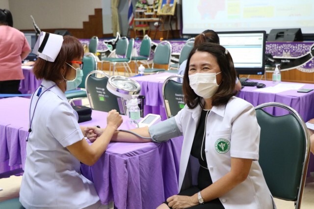 รพ.น่านรับวัคซีน Sinovac 1,800 โดส