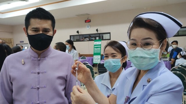 รพ.น่านรับวัคซีน Sinovac 1,800 โดส