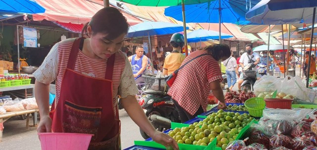 ร้อนจัดมะนาวแพง คาดขยับราคาขึ้นอีก