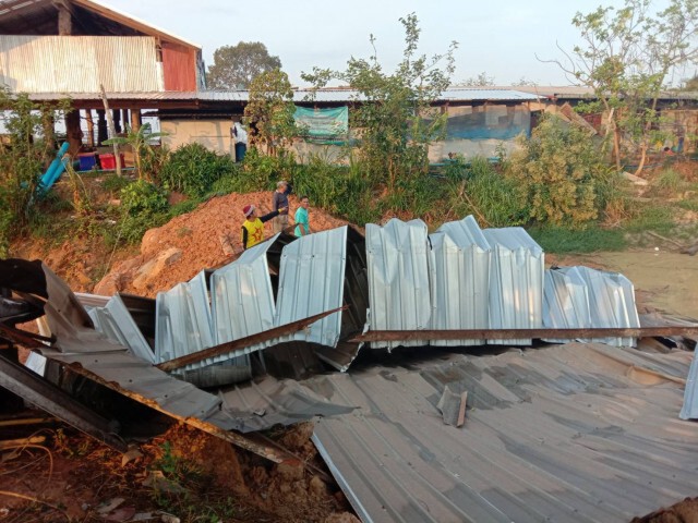 พายุถล่มอำนาจเจริญ บ้านเรือนปชช.เสียหาย