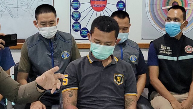 ล้อมคอก"นักเรียน"วิวาท-จี้ขับผู้สมรู้ร่วมคิด