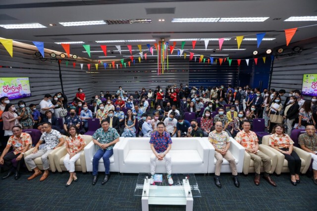 คปภ. บูรณาการร่วมกับภาคธุรกิจ มอบของขวัญปีใหม่ไทย "ประกันภัย 10 บาท"