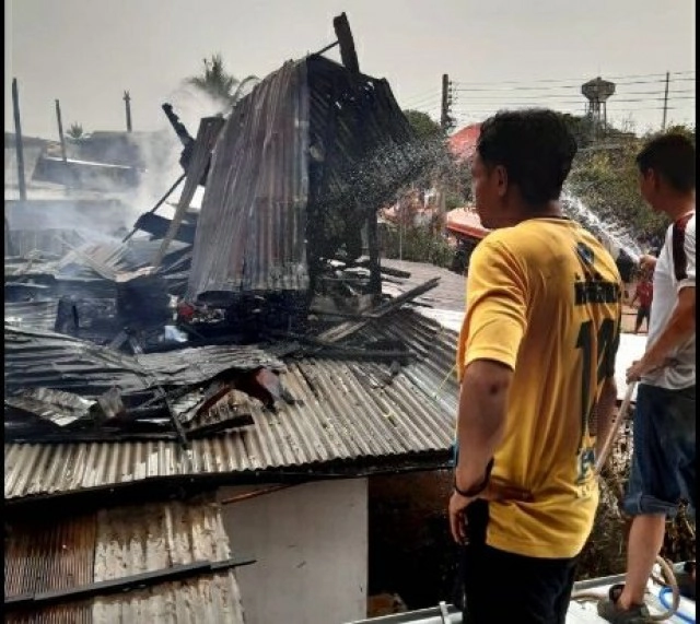 แค้นคู่ปรับดอดเผาบ้านก่อนไปยืนรอฟังผลงาน