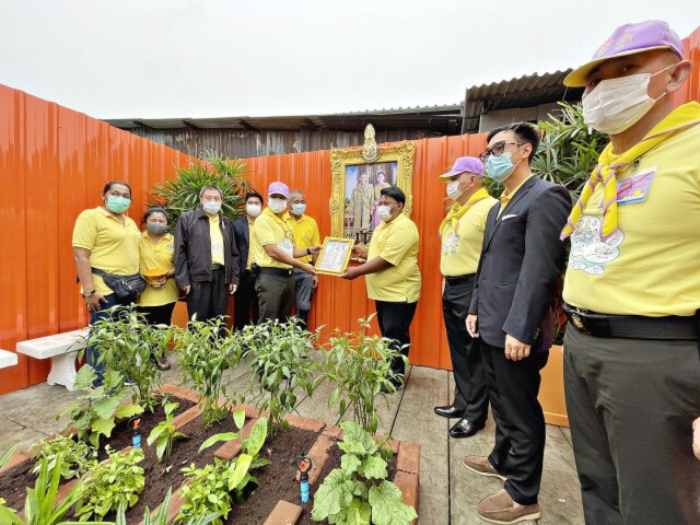 กองทัพบกร่วมสวนนงนุช ส่งมอบ 2 สวน Pocket Park ในชุมชนแออัดคลองเตย