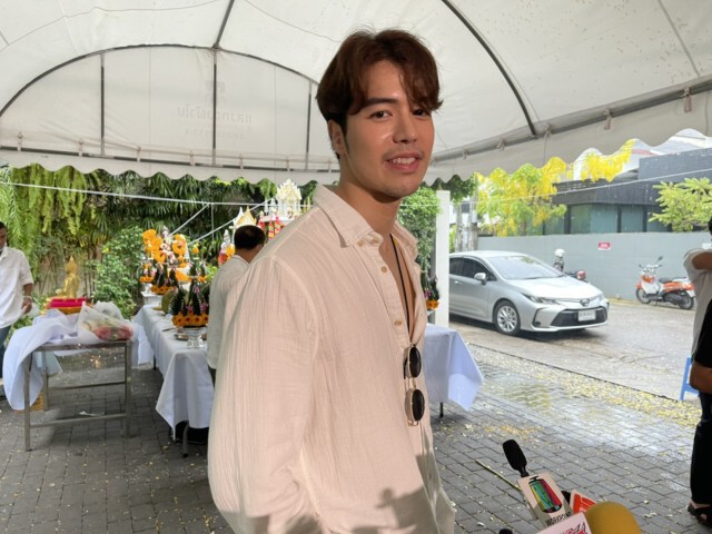 "แม็ค"ยินดี "ปุยฝ้าย"ถูกของแต่ง ชี้"เหมาะสมกันแล้ว"