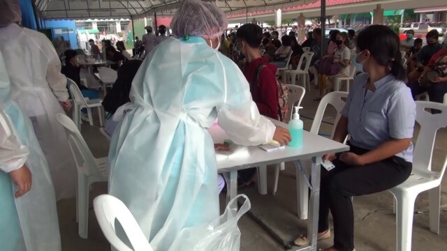 ญาติ-แขกร่วมงานแห่ตรวจหาเชื้อ หลังเจ้าบ่าวติดโควิด19