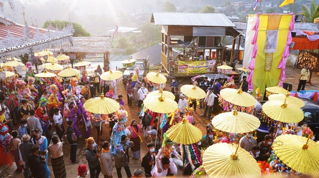 "ปอยส่างลอง"เริ่มแล้ว-สืบสานประเพณีไทใหญ่