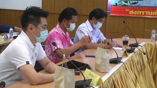 บึงกาฬไข่แดงแตกแล้ว นศ.หญิง ติดเชื้อโควิดรายแรก