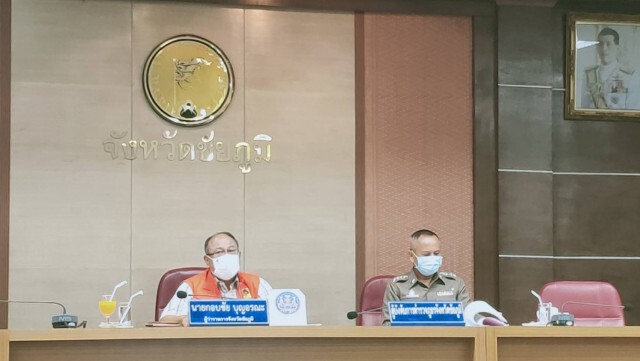 เข้มการ์ดไม่ตก ระดมจนท.ตั้งจุดตรวจสกัดโควิด-ลดอุบัติเหตุ