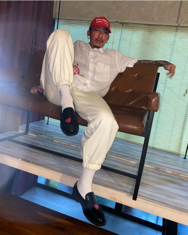 "แจ๊ส ชวนชื่น" ติดเชื้อโควิด-19 หลังร่วมงาน "บอล เชิญยิ้ม-โย ยศวดี"