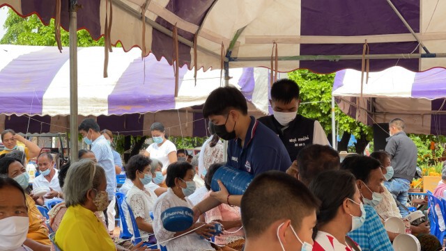 "เพชรภูมิ" ลุยสงกรานต์ ขอทุกคนการ์ดอย่าตก