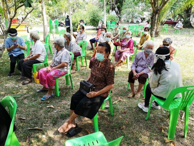 ตัวเลขป่วยโควิดยังพุ่งเป็น 12 ราย