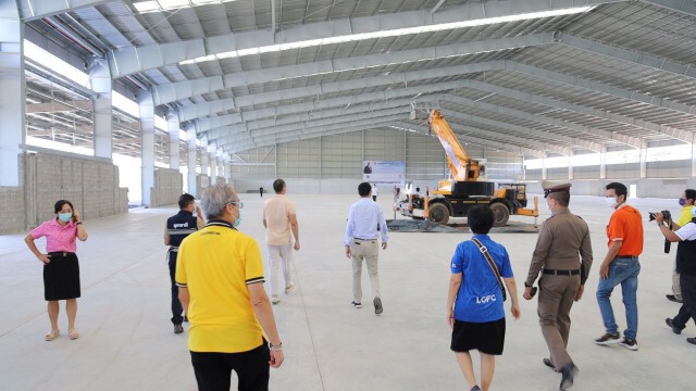 ผวจ.ตรวจโรงพยาบาลสนาม 2 แห่งพร้อมใช้งานแล้ว