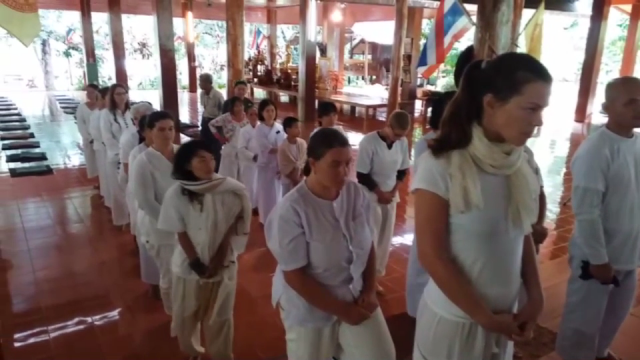 "วัดป่าถ้ำวัว"งดปฎิบัติธรรม 1 เดือน